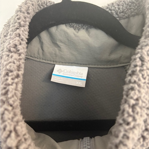 Columbia Fleece Zip Up Jacket - Picture 3 of 3